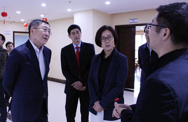 江西省委常委、贛州市委書記吳忠瓊蒞臨我司調研指導工作